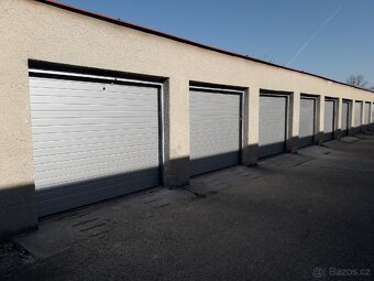 Garážová vrata s el.pohonem - 19