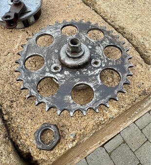 Jawa Jawetta, Stadion - díly - 19