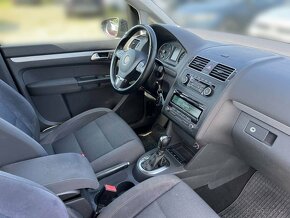Volkswagen Touran III 2.0Tdi DSG STYLE 7-MÍST r.2012  217tkm - 19