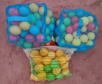 bazének s barevnými míčky (9+ měs.) - 19