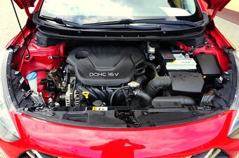 HYUNDAI I30 1,6 CVVT 88KW 2014 98.400 KM - 19