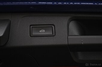 Volkswagen Passat Variant 2.0 TDI EVO Elegance DSG - 19