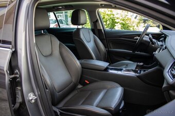 Opel Insignia 2.0 CDTI S S Innovation AT8 - 19