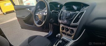 Ford Focus combi , rv 2014,,,,,, najeto 117 ooo km - 19