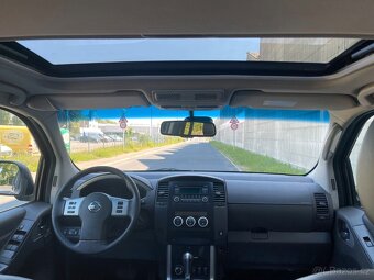 Nissan Pathfinder 3.0 dCi LE 170kw - 19