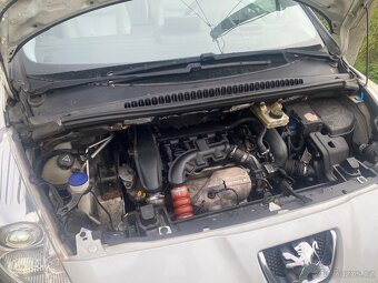 Peugeot 5008 1,6 115kw benzin - 19