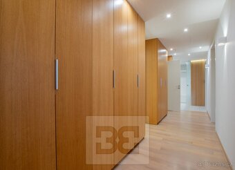 Pronájem bytu 4+kk 119 m², Praha - Radlice, ev.č. N08542 - 19