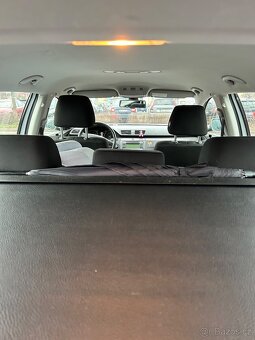 Volkswagen Passat B6 2009 2.0 TDI automat - 19