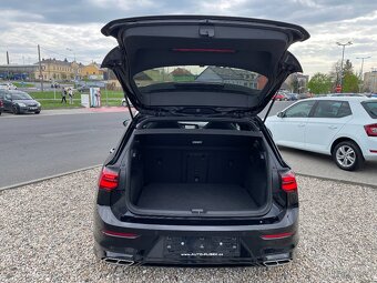 Volkswagen Golf VIII 2.0 TDi/110kW DSG R-Line - 19