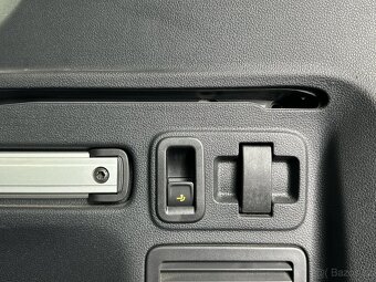 Touran Comfortline 2.0 TDI, Tažné, DYNAUDIO - 19