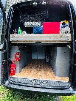 Obytný vůz Mercedes sprinter w906 - 19
