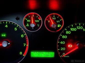 FORD FOCUS 2004 - 19
