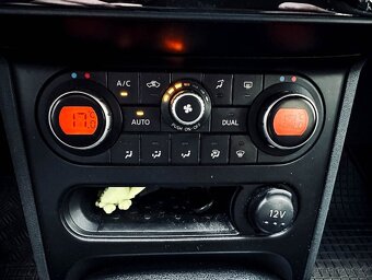 Nissan Qashqai 2.0 dCi I-Way 4x2 - 19