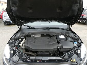 Volvo XC60 2.4 D4 140kW AWD Ocean Race,ČR,DPH - 19
