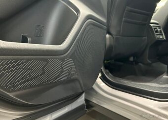 Subaru Forester 2.0 Touring 2025 skladem 100 kw1 - 19