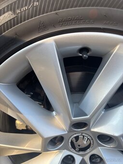 ŠKODA SUPERB 3 KOMBI 2.0 TDI 110 KW STYLE - 19