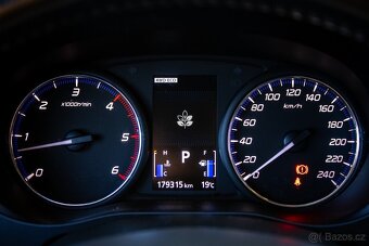 Mitsubishi Outlander 2.2DI-D 7-miestne Intense+ A/T - 19