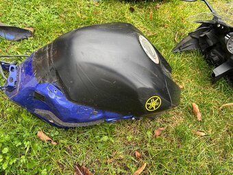 Sada plastu i s nadrzi na Yamaha R1 09-11 - 19
