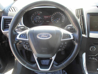 FORD S-MAX 2,0TDCi 110kW Titanium GPS LED Man 2016 - 19