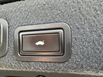 Audi A6 3.0 TDI 180 KW - CZ - - 19