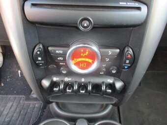 Mini Countryman 1,6I 72kw Klima 10/2014 bez koroze - 19