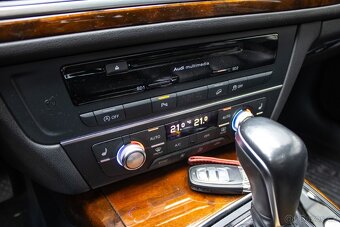Audi A6 Allroad 3.0 TDI quattro S tronic 2014 - 19