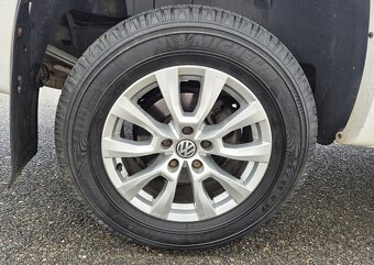 VW AMAROK 3.0 TDI 2019 V6 4MOTION 1MAJITEL SERVIS JEN VW DPH - 19