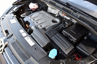 Volkswagen Sharan 2.0 TDi MATCH,EL.DVEŘE,VÝHŘEV,DKLIMA,TAŽNÉ - 19
