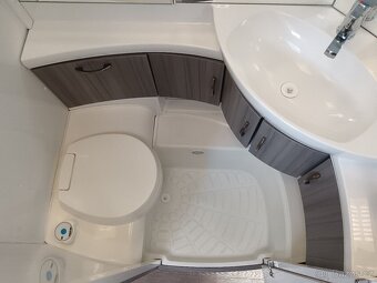 Karavan Hobby 470 - 19