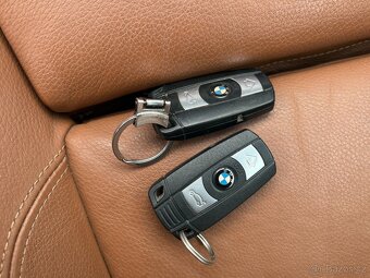 BMW 335i xDrive E92 COUPE 225KW - 19