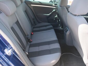 Volkswagen Golf 1.4 TSi 90 kW United - 19