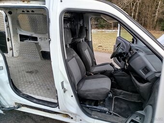 Fiat Doblo Maxi Dlouhá verze 66Kw 08/2010 - 19