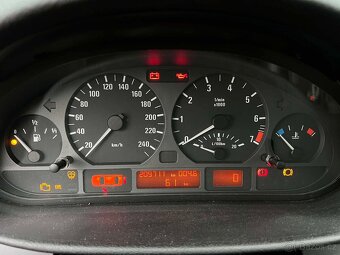 Komplet na náhradní díly-BMW E46 318i n42b18a - 19