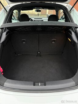 VW Beetle 2.0 TDI - 19