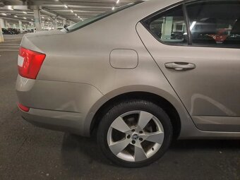 Škoda Octavia, 2.0TDI 110KW 4x4 1.MAJ EXTRA - 19