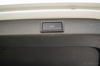 Škoda Superb Combi 2.0 TDI Business DSG - 19