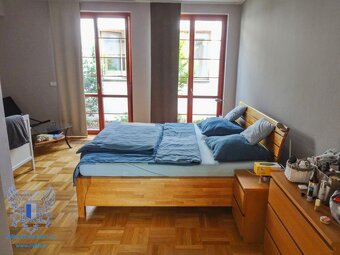 Prodej poloviny vily v centru Mělníka - 19