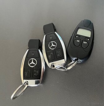 Mercedes E350CDI 4 MATIC AMG - 19
