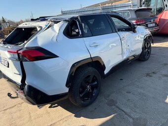 Toyota Rav 4 2.5i HYBRID 4x4 aut. Selection 2020 - 19