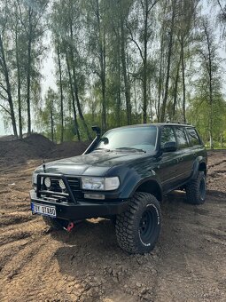 Toyota Land Cruiser 80 - 19