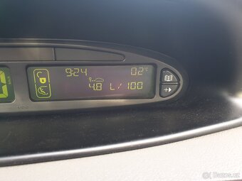 Citroen xsara Picasso 1.6 HDI - nová STK - 19