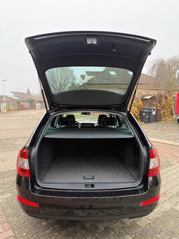 Škoda Octavia Elegance Combi III 2.0 TDI 110KW - 19