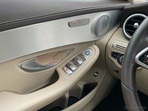 Mercedes-Benz GLC Kupé 300 DPH, AMG line 4MATIC 3/2020 - 19