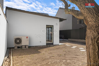 Prodej rodinného domu, 91 m², Kladno, ul. E. Větrovcové - 19