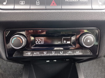 Škoda Fabia 1.2 TSI 81kW/Tažné/Výhřev/1Maj - 19