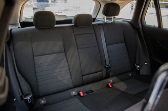 Mercedes-Benz GLC SUV 350 e 4MATIC A/T - 19