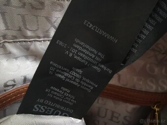 Guess originál kožená kabelka - 19