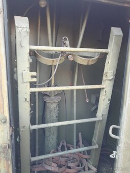 Skříňova nástavba, dílna V3S - 19