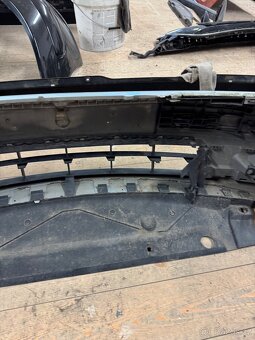 Renault Laguna 2, 2 přední nárazníky - 19