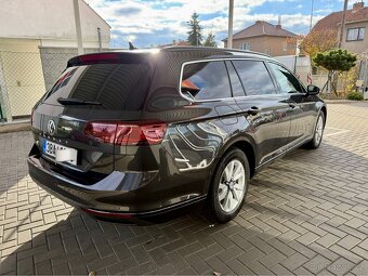 Volkswagen Passat 2.0 TDI 110 kW DSG, top výbava a stav - 19